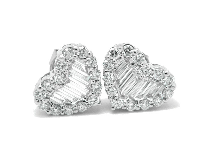 18k white gold diamond heart stud (E10991D)