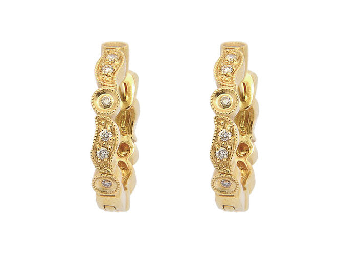 14k diamond wiggle shape huggie (DE8220P)